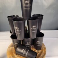 Trinkbecher Gravur Logo und Namen